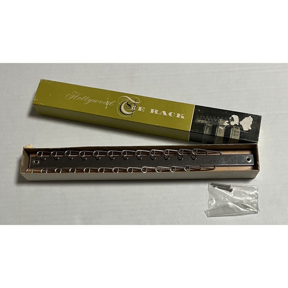 Mens Hollywood Tie Rack Polished Chrome on Natural Wood Base 24 Hooks NOS